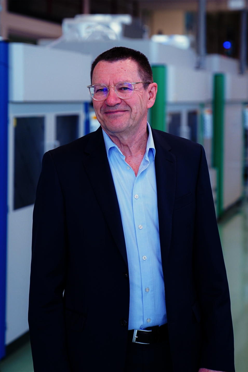 Dr. Ernst Wolf<br />
CEO | Geschäftsführer